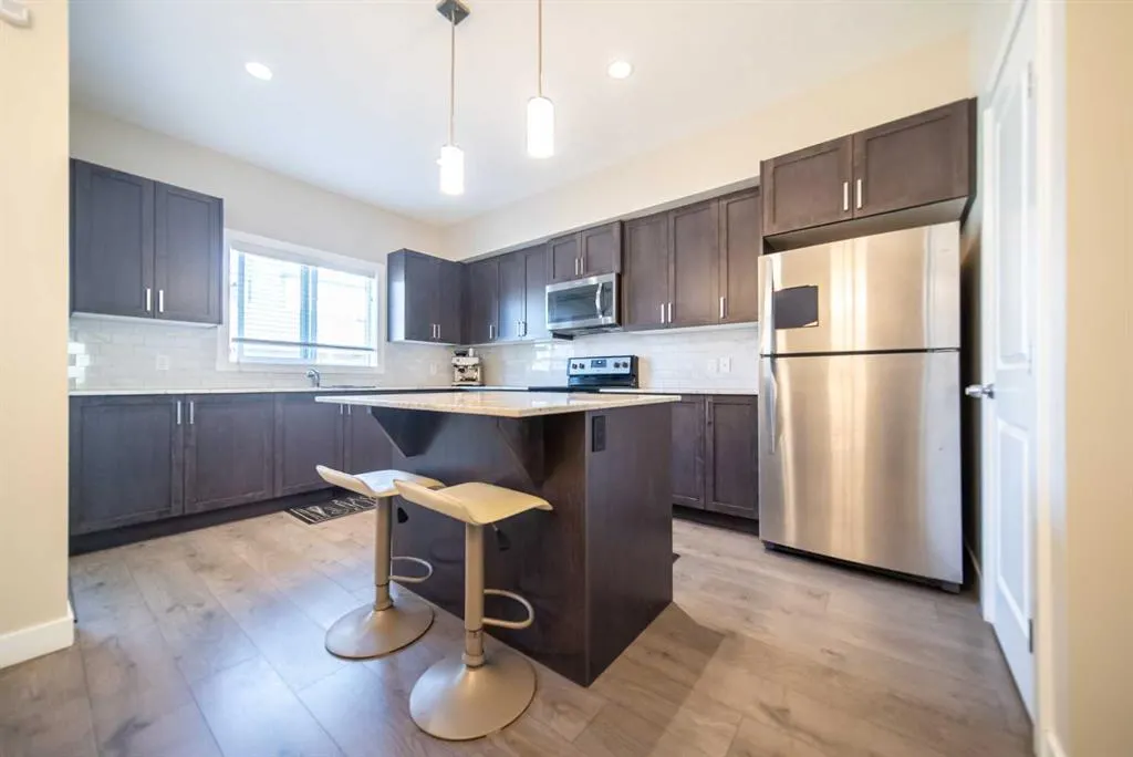 340 Midtown Gate SW