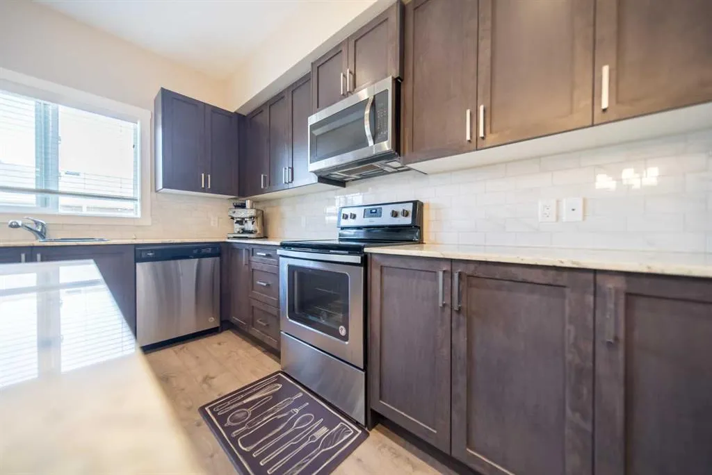 340 Midtown Gate SW