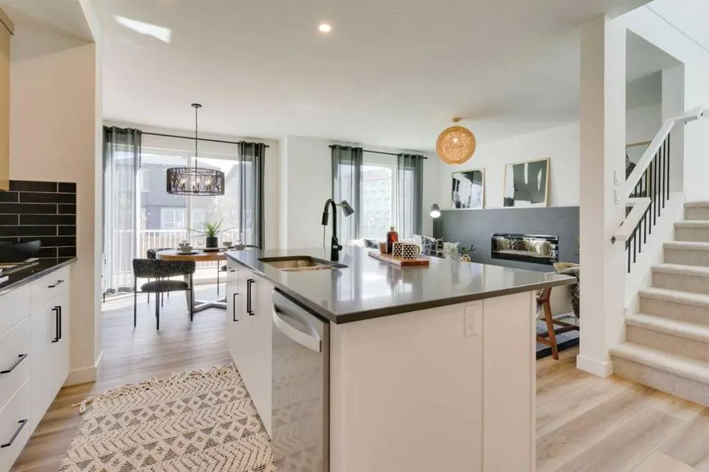 188 Sora Terrace SE