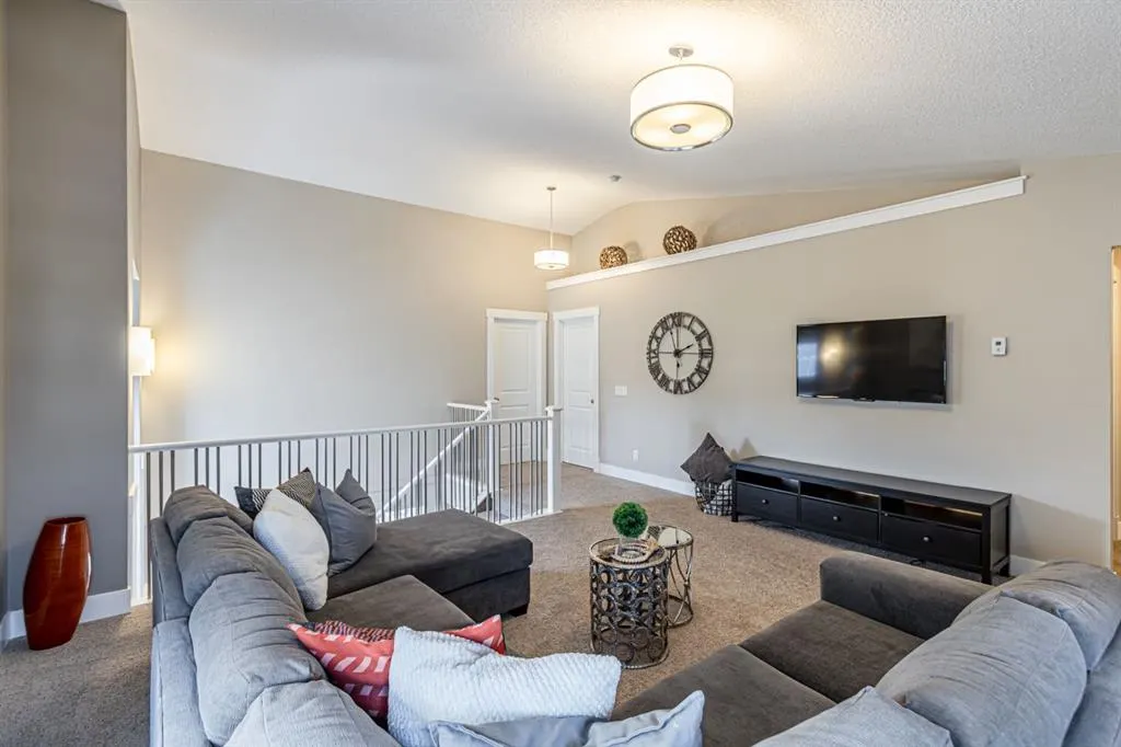 101 Evansfield Way NW
