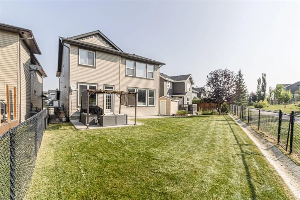 101 Evansfield Way NW