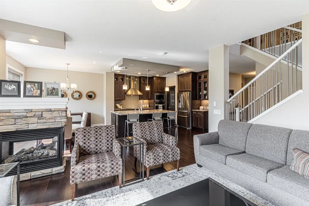 101 Evansfield Way NW