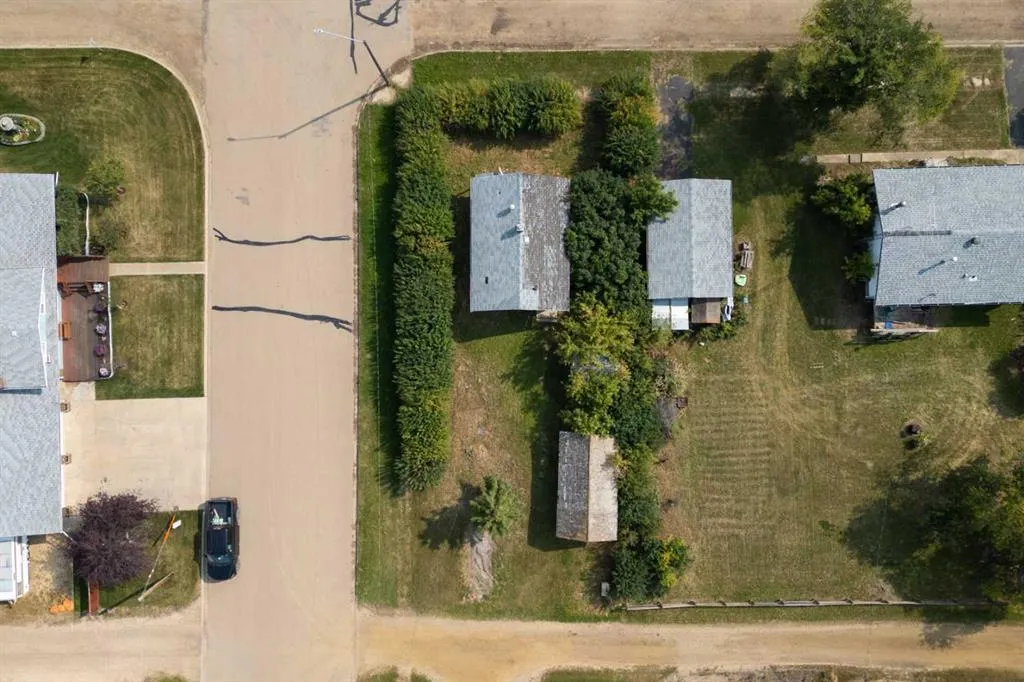 115 Niblock Street