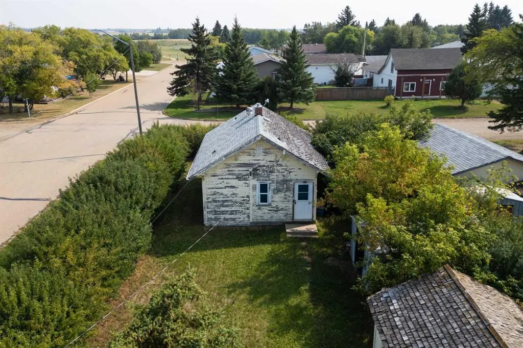 115 Niblock Street