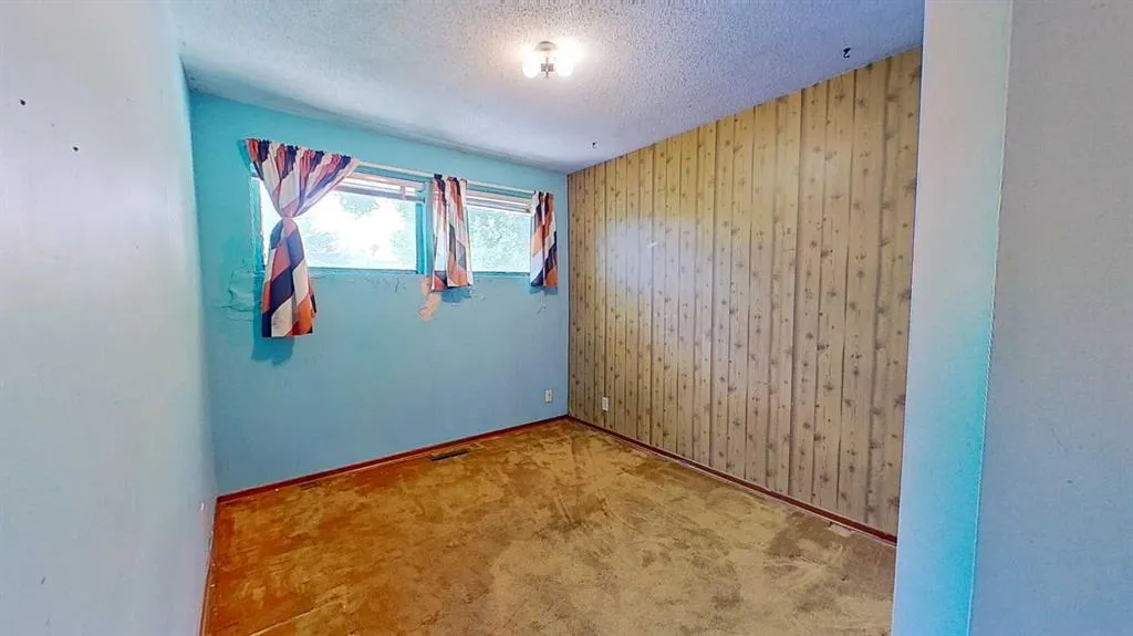 236 Westwood Drive SW