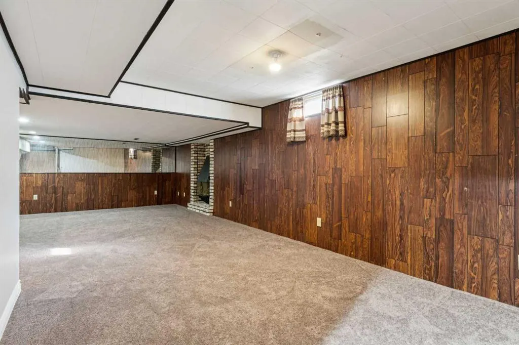 115 Whiteside Road NE