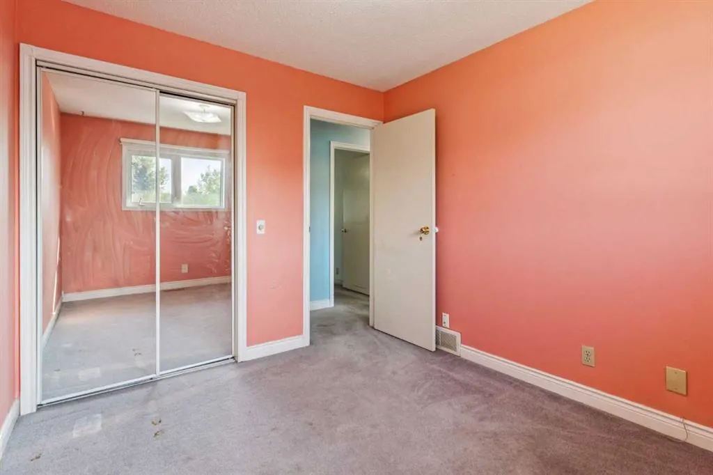 115 Whiteside Road NE