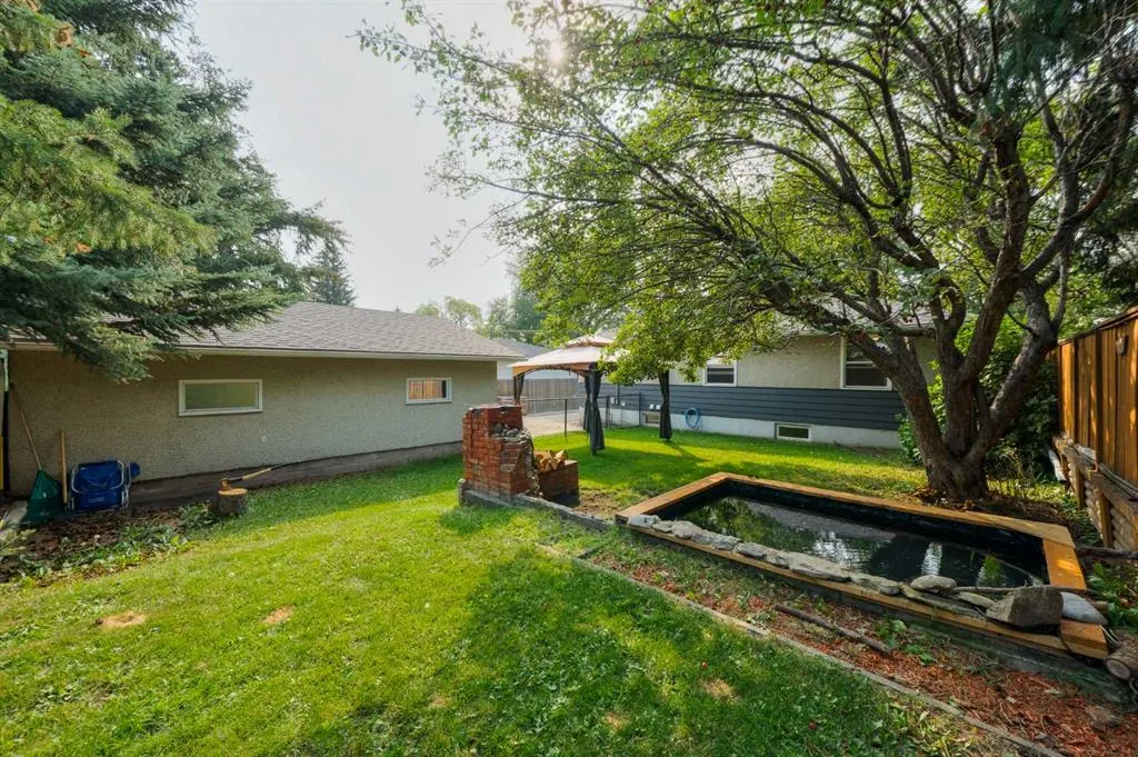 412 Tavender Road NW