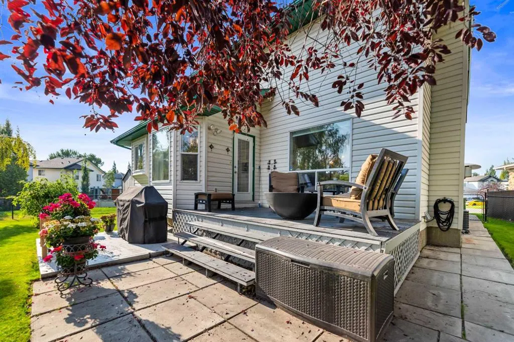 309 Douglas Ridge Place SE