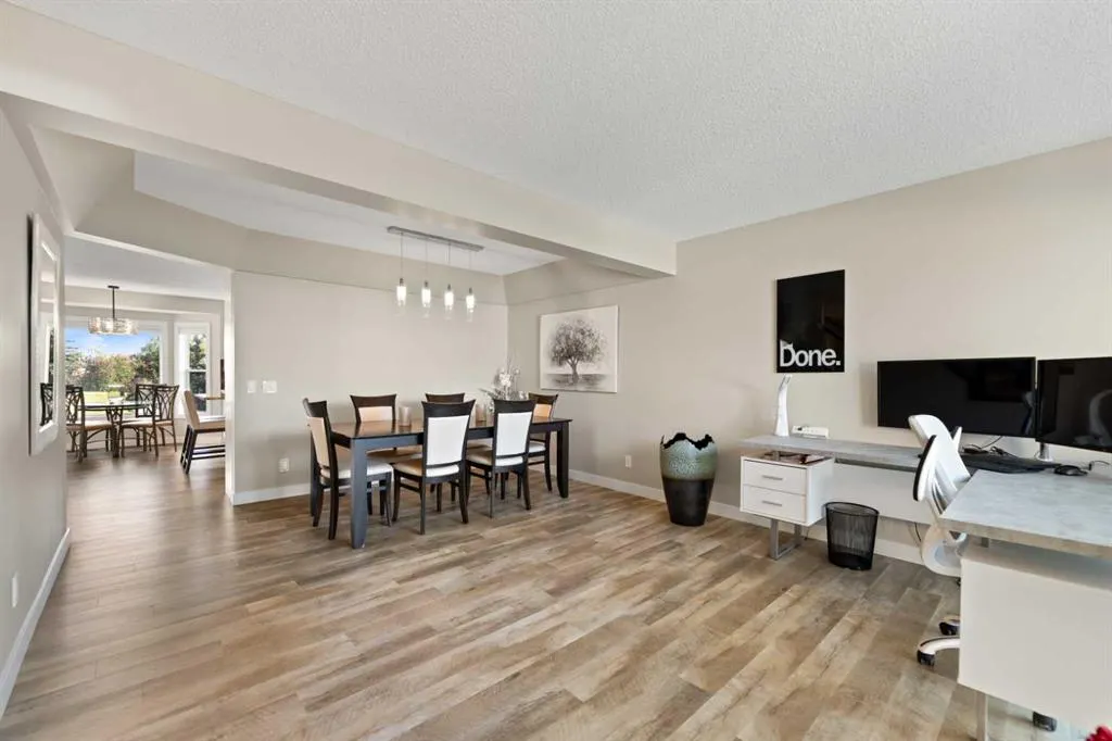 309 Douglas Ridge Place SE