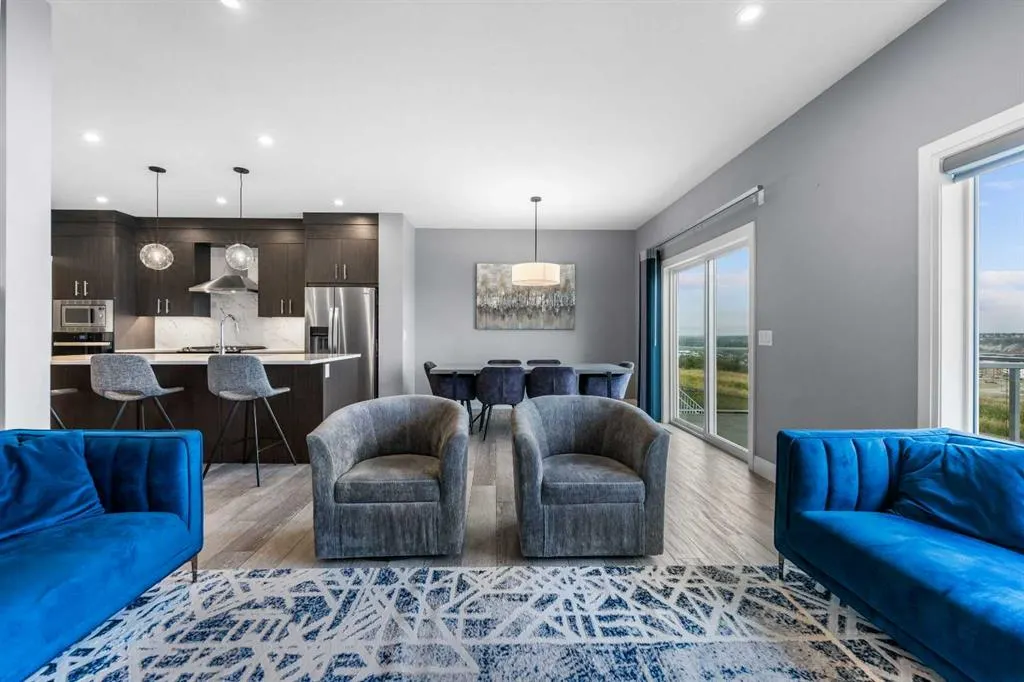 252 Walcrest View SE