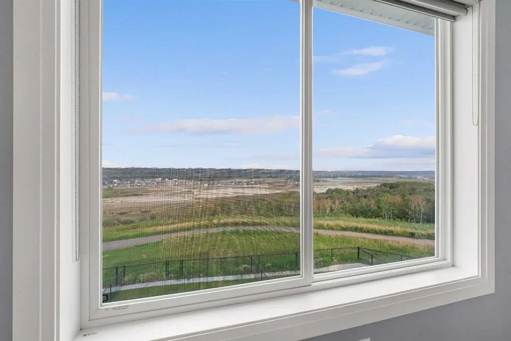 252 Walcrest View SE