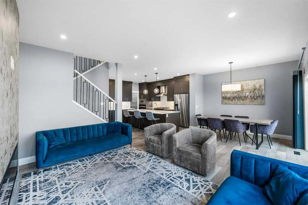 252 Walcrest View SE