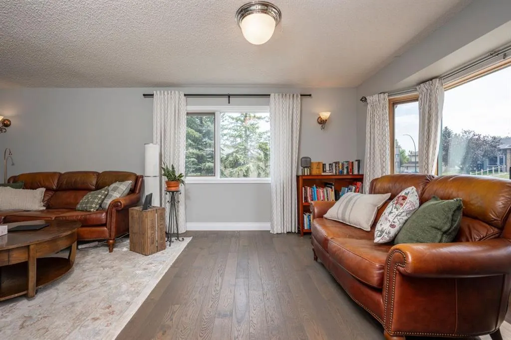 4 Beddington Way NE