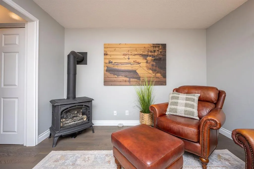 4 Beddington Way NE