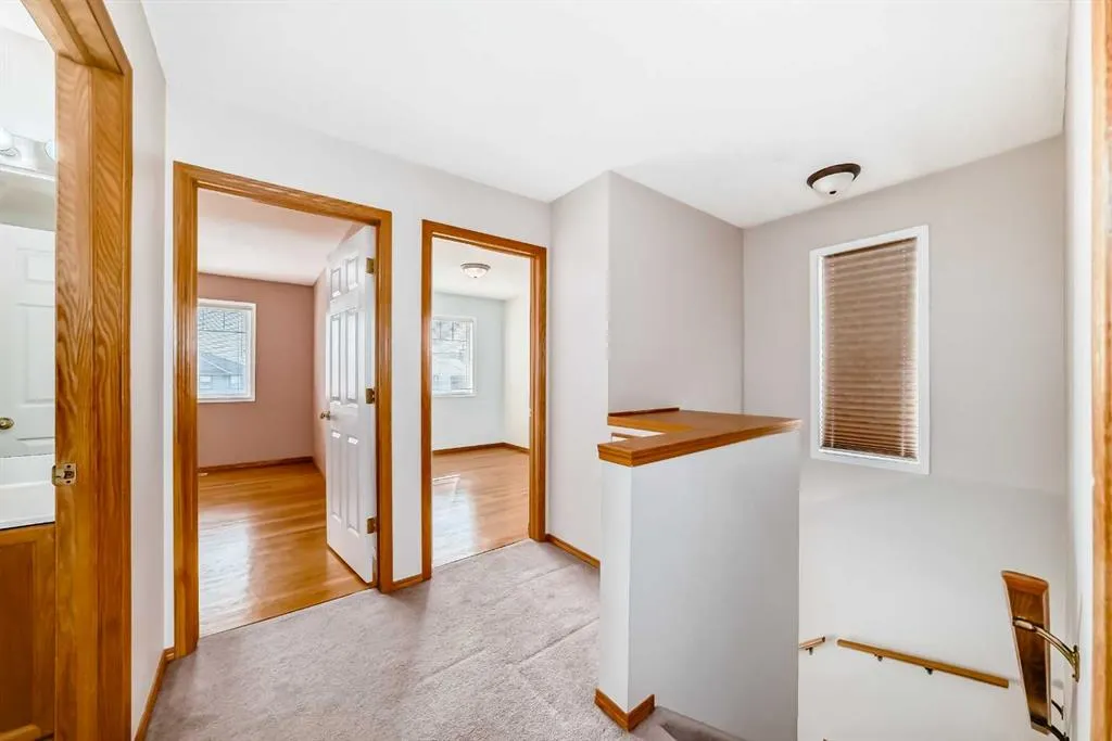 222 Rocky Ridge Court NW