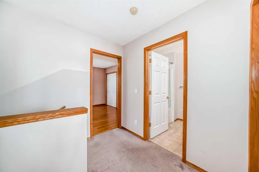 222 Rocky Ridge Court NW