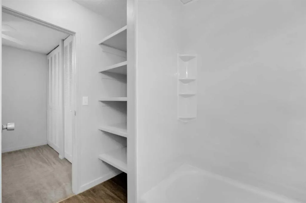 5935 63 Street, #73