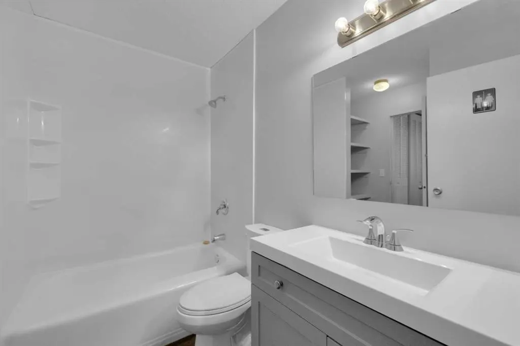 5935 63 Street, #73