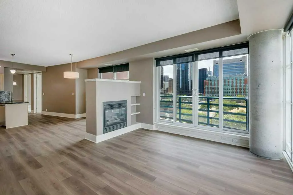 205 Riverfront Avenue SW, #701