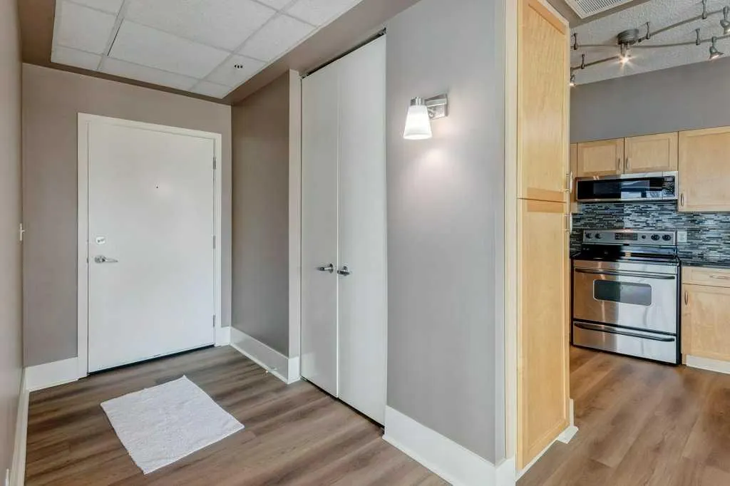 205 Riverfront Avenue SW, #701