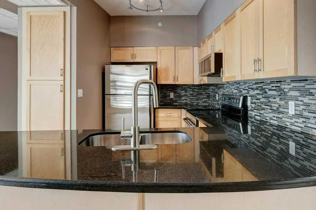 205 Riverfront Avenue SW, #701
