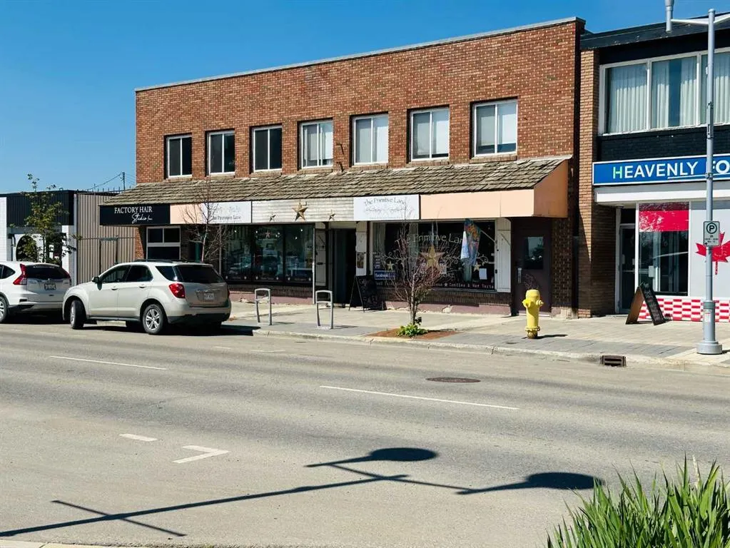10124 100 Avenue