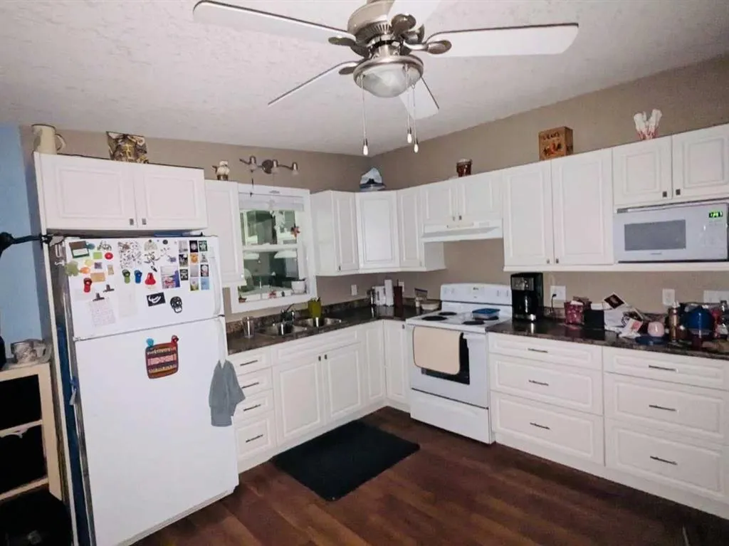 10124 100 Avenue