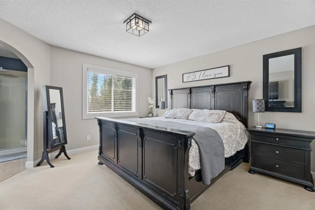 15 Drake Landing Drive