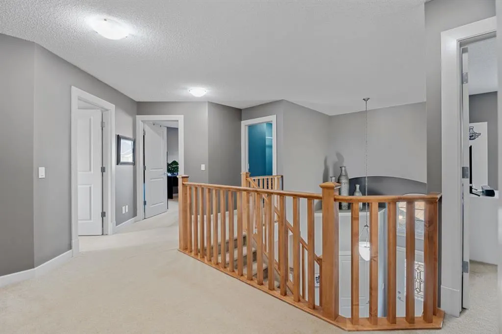 15 Drake Landing Drive