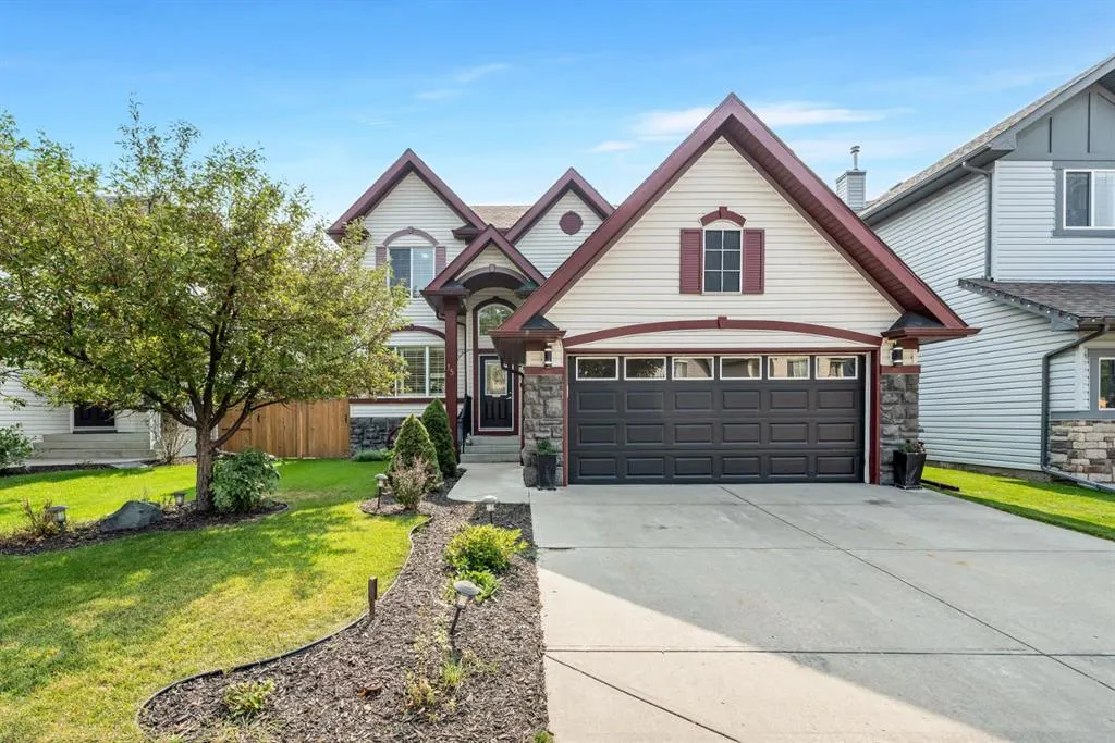 15 Drake Landing Drive