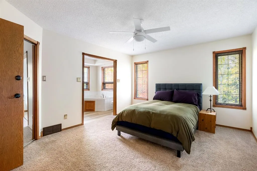 289 Ball Place