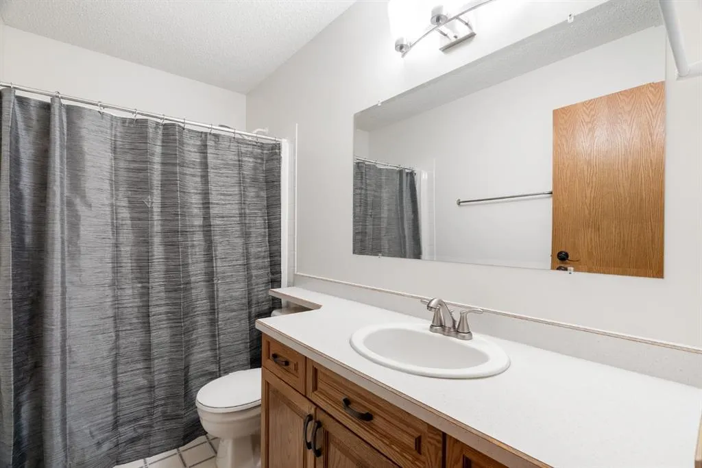 289 Ball Place