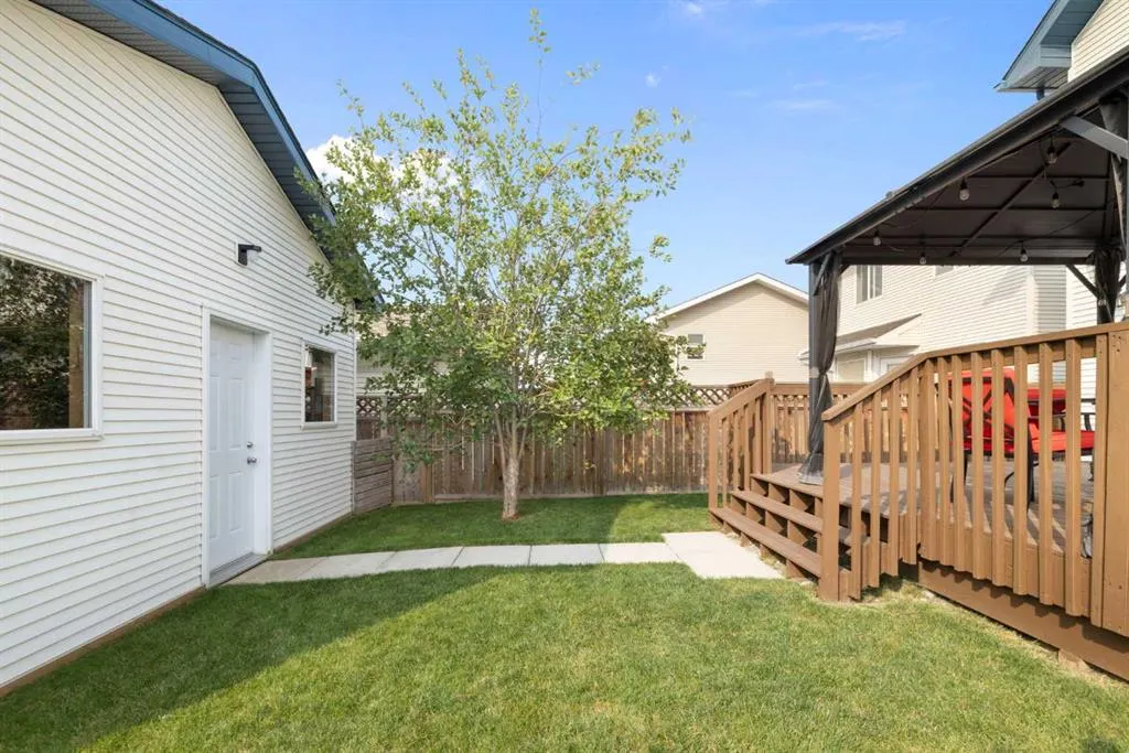 35 Royal Birch Road NW