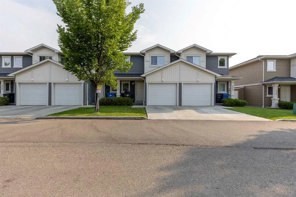 225 Silkstone Road W, #2