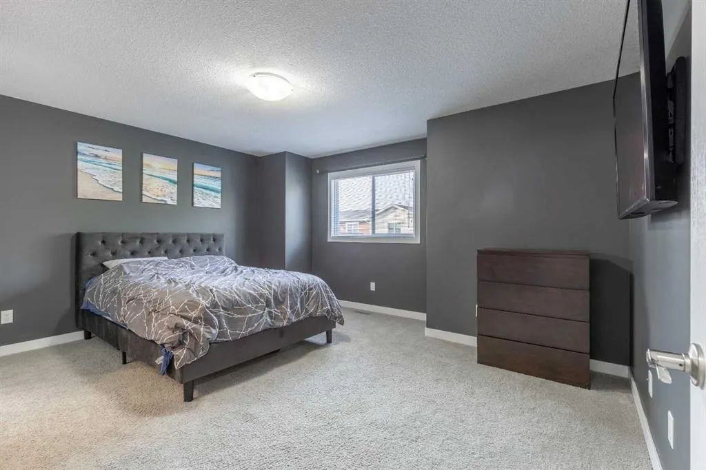 225 Silkstone Road W, #2