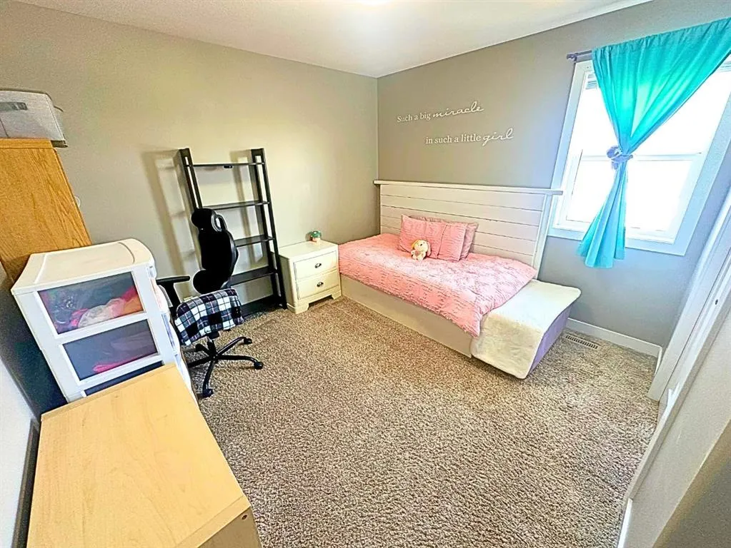 214 Truant Crescent