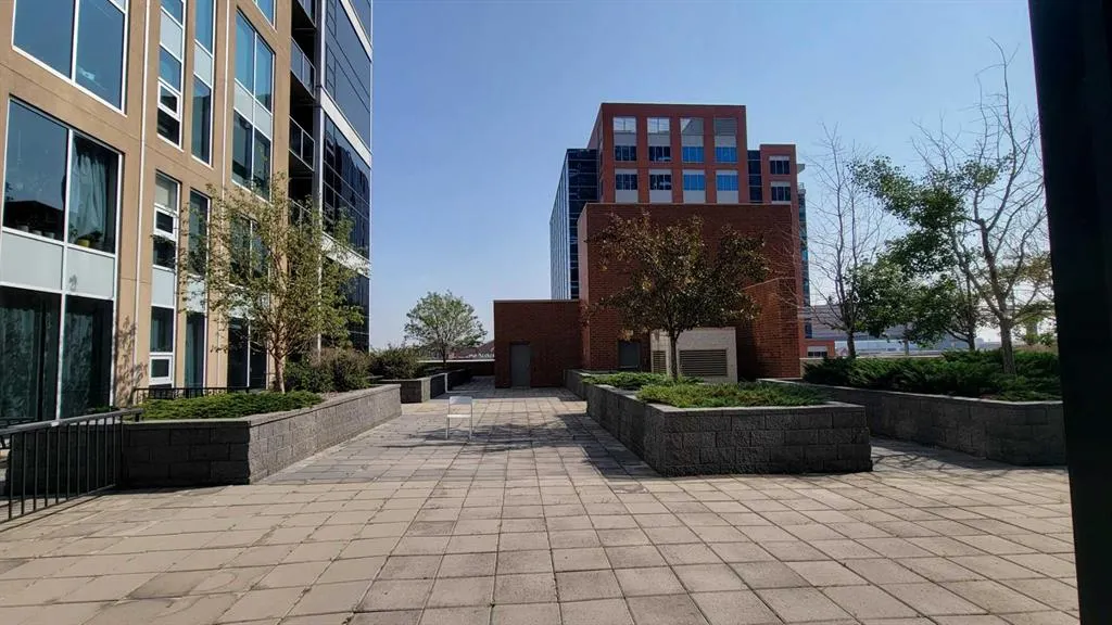 1320 1 Street SE, #1601