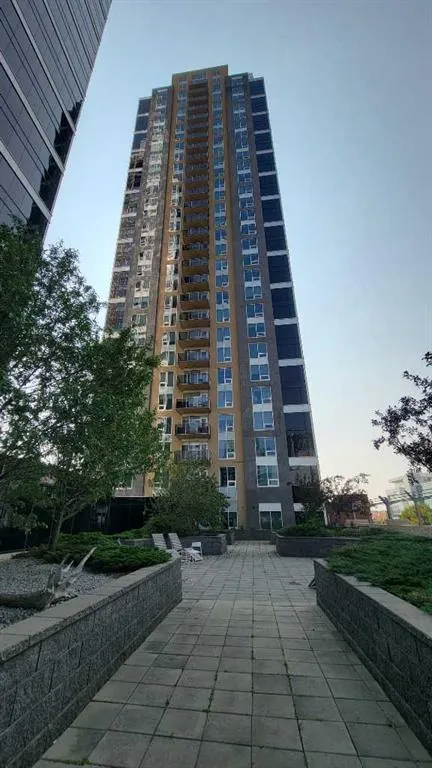 1320 1 Street SE, #1601