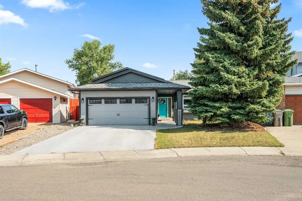 5307 26 Street Close