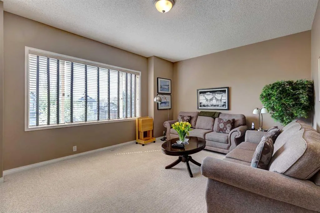 1048 Cranston Drive SE