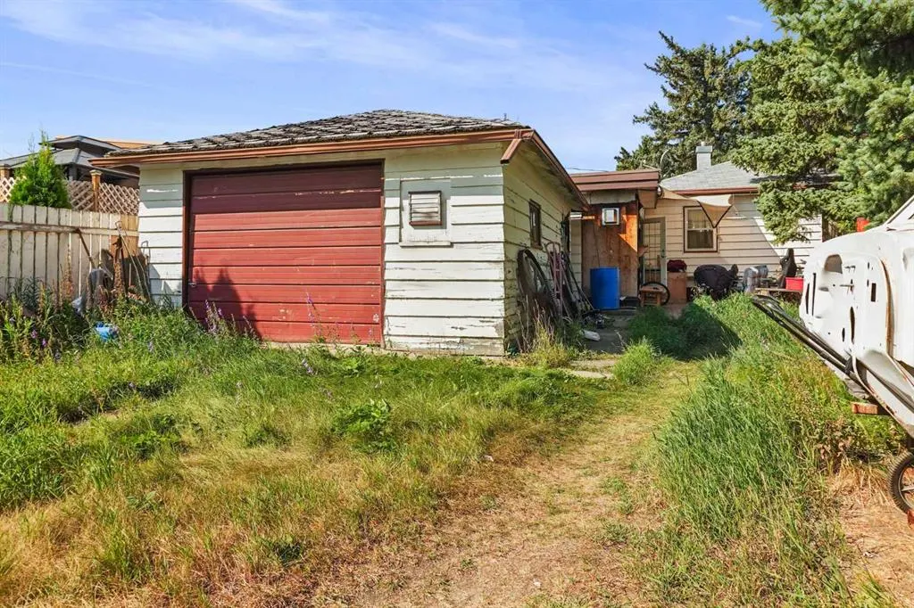 2015 22 Street