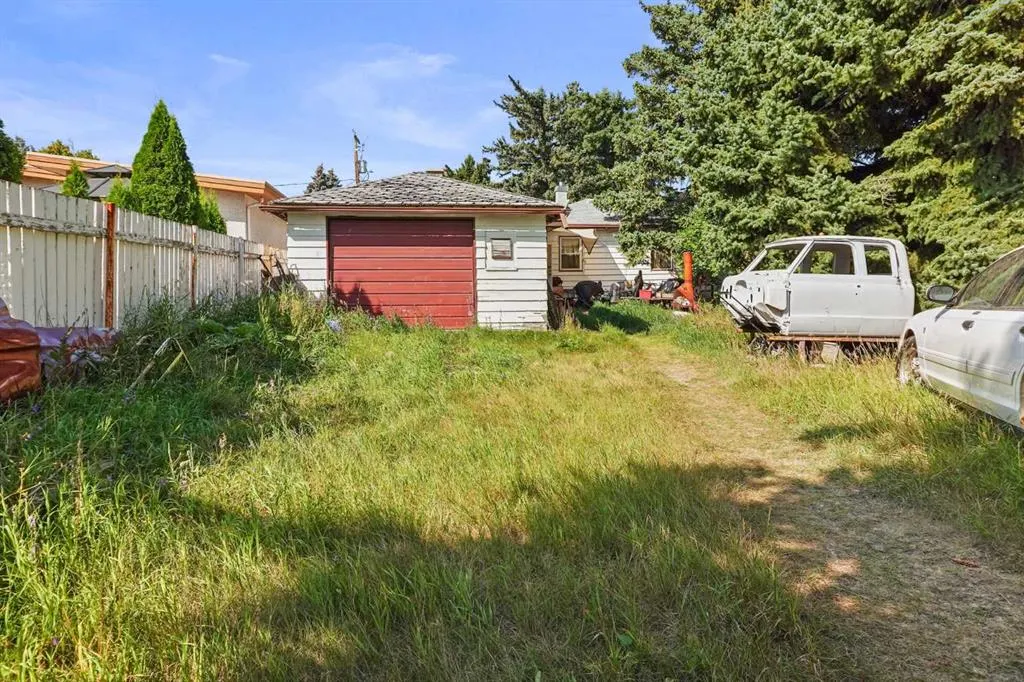 2015 22 Street
