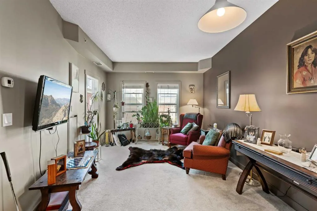 11811 Lake Fraser Drive SE, #5602