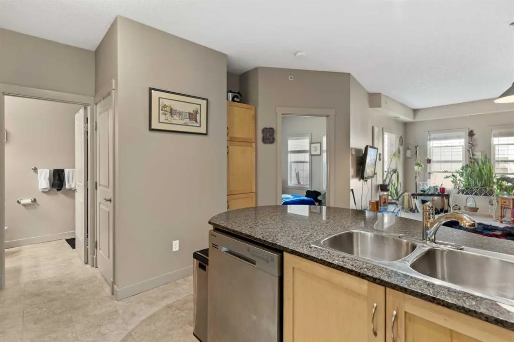 11811 Lake Fraser Drive SE, #5602