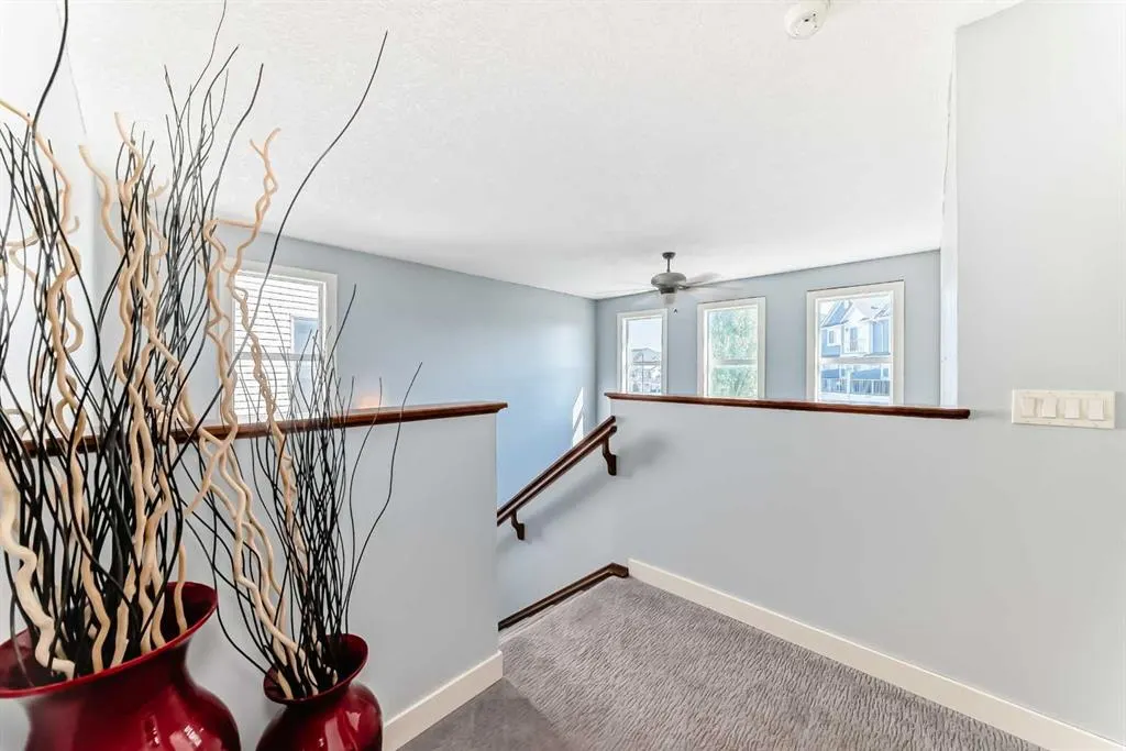 82 Copperleaf Terrace SE