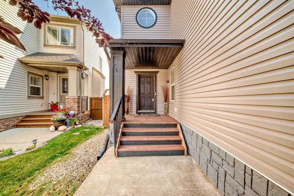 82 Copperleaf Terrace SE