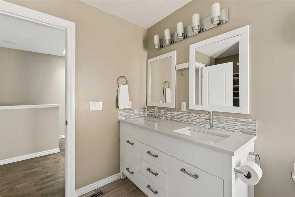 1934 31 Street SW, #2
