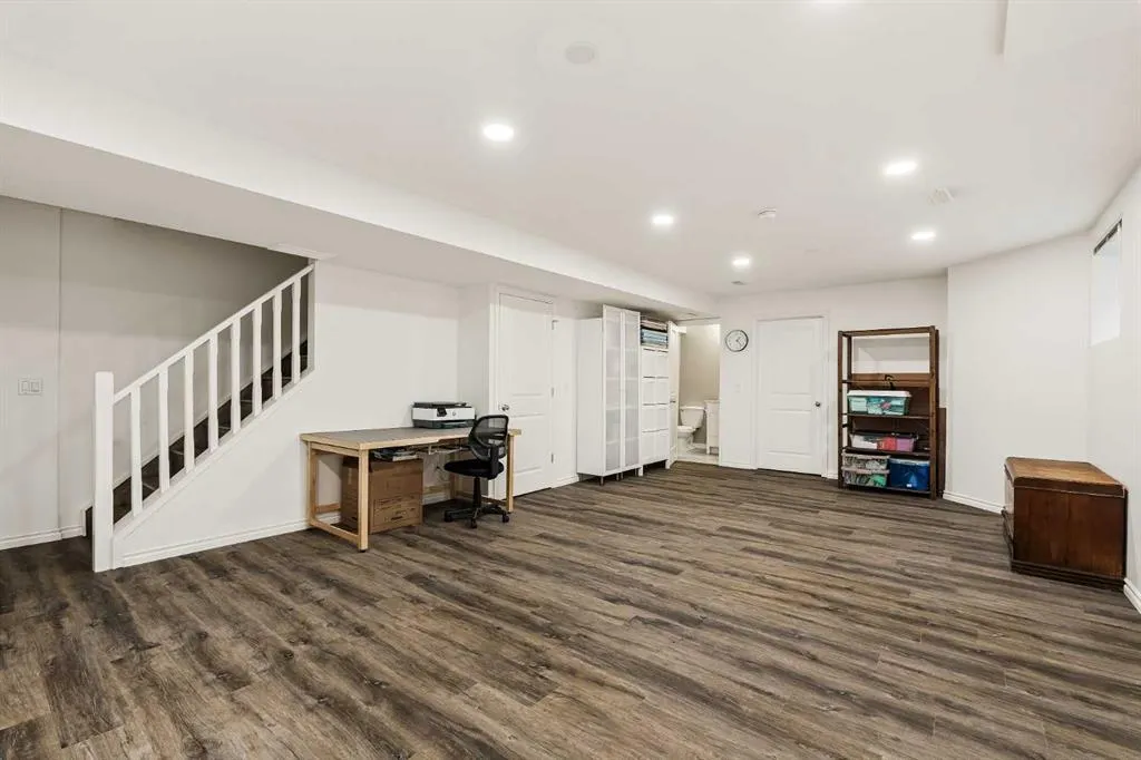 1934 31 Street SW, #2