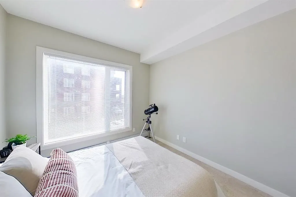 604 East Lake Boulevard NE, #2203